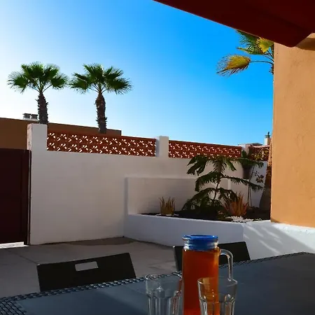 Casa Blanca By Holidays Fuerteventura * 科拉雷侯