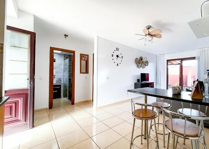 בית נופש Casa Blanca By Holidays Fuerteventura קורלחו